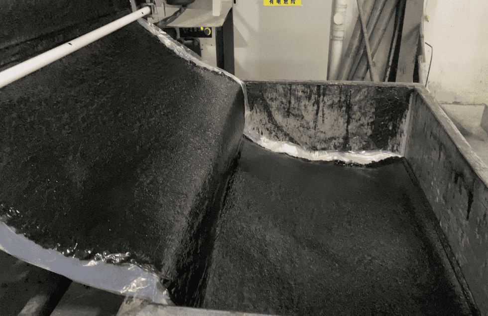 Advantages of SMC Material Cable Access Chamber(2) Vantagens da Câmara de Acesso a Cabos de Material SMC(2)