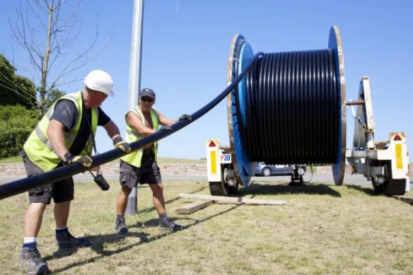 Vantagens da tecnologia de jateamento de cabos de fibra em compara&ccedil;&atilde;o com a extra&ccedil;&atilde;o de cabos(1)