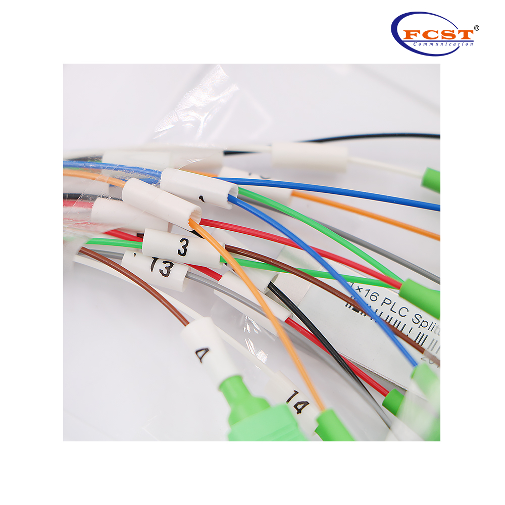1*16 Tipo de tubo de aço PLC Splitter com conector SCAPC