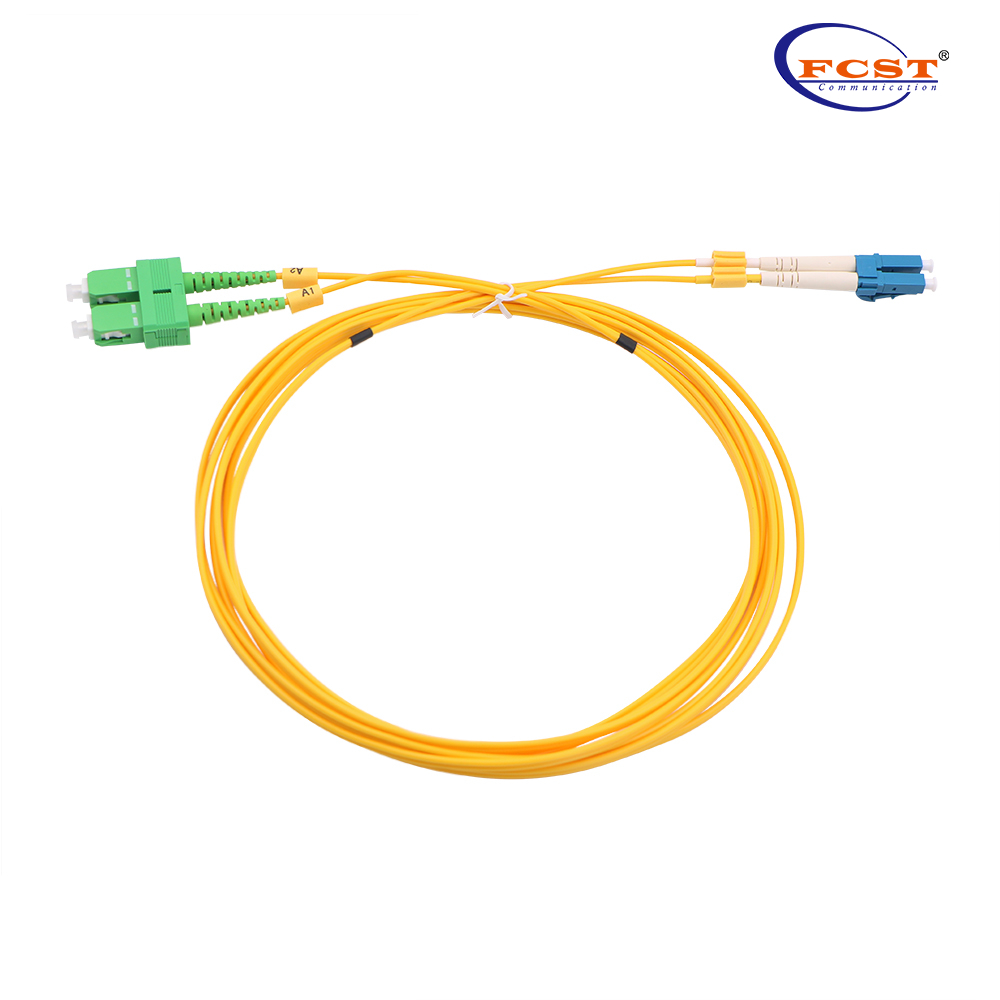 SC/APC-LC/UPC DUPLEX SingleMode 3,0mm 1m PVC G652D Fiber Optic Patch Cord