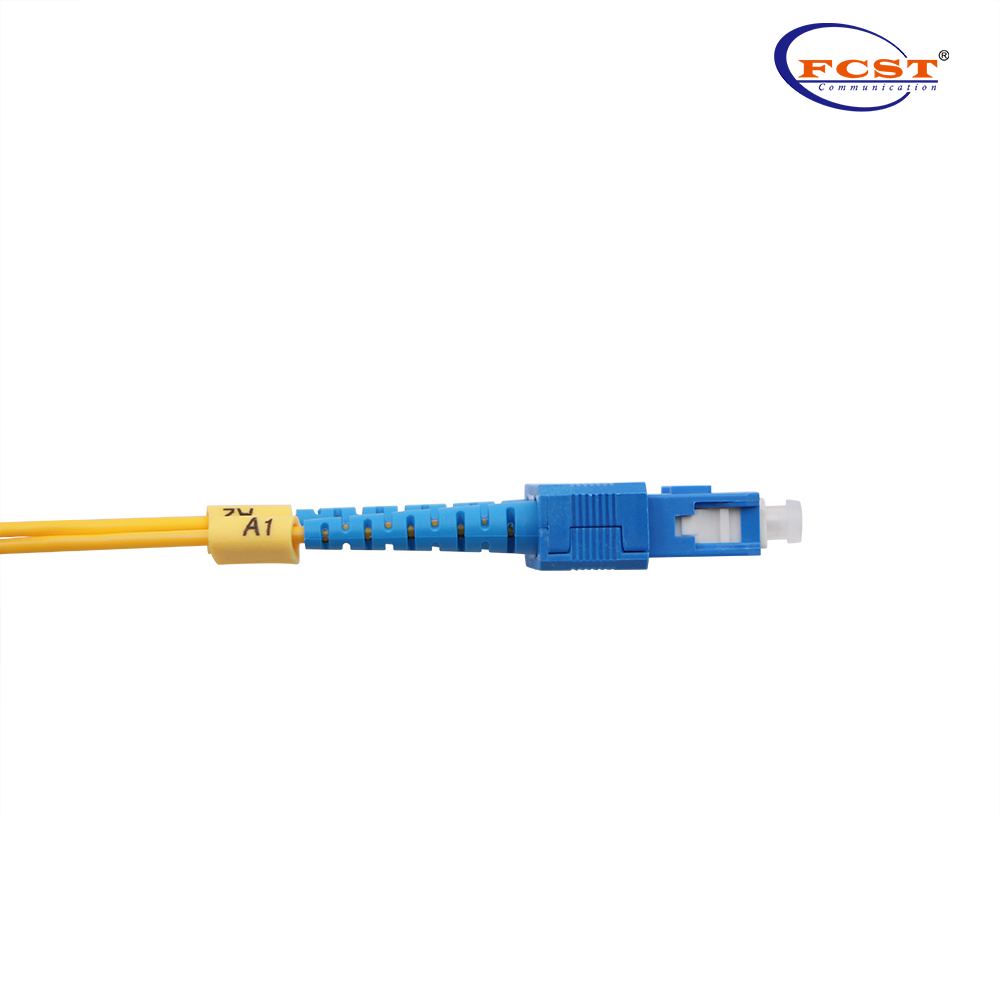 LCUPC-SCUPC DUPLEX SINDELMODE 3,0mm 1M PATCHCORD PATHCORD