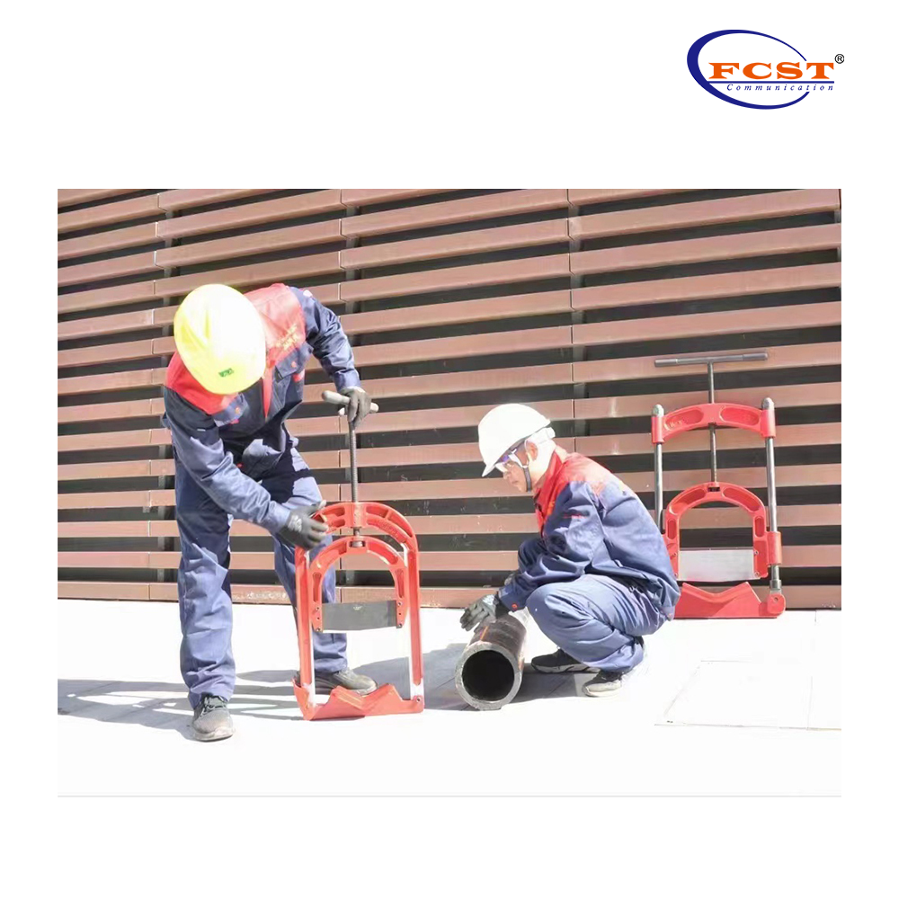 FCST221075 Série HDPE Pipe Guillotine