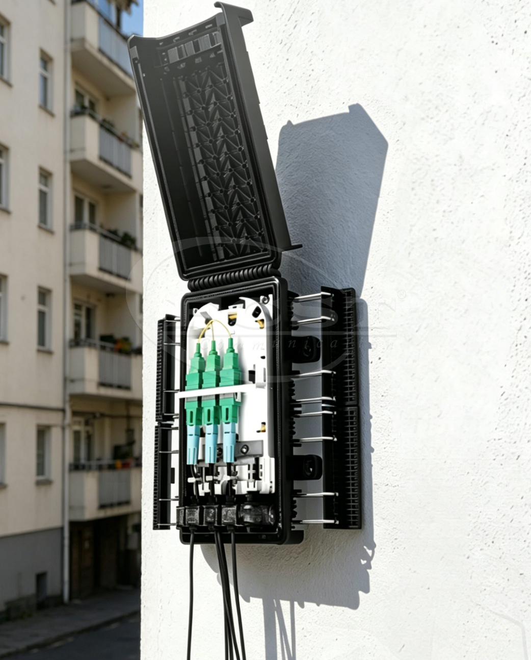 Caixa ftth montada na parede